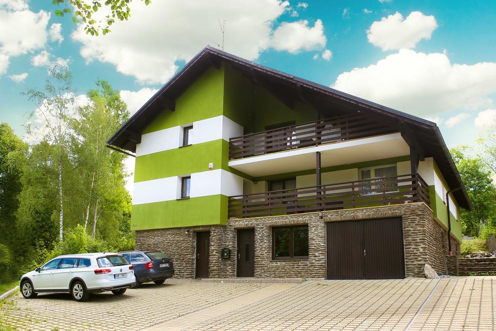 Apartmany Nad Rybnikem Železná Ruda エクステリア 写真