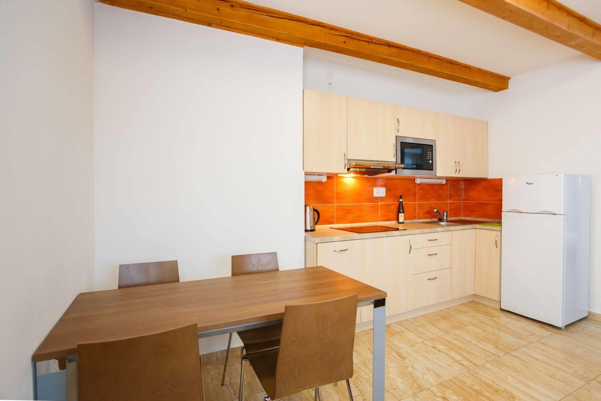 Apartmany Nad Rybnikem Železná Ruda エクステリア 写真